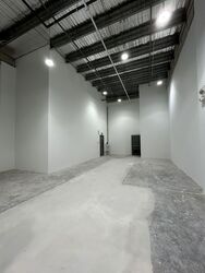 Gambas Crescent (D27), Retail #603747821